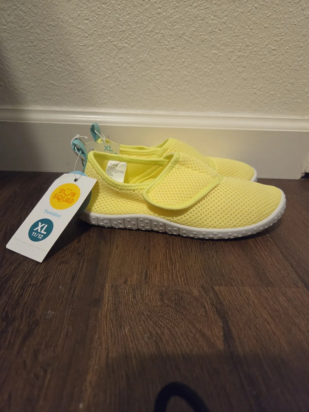 Sun Squad Toddler Yellow Mesh Water Shoes Size XL 11/12